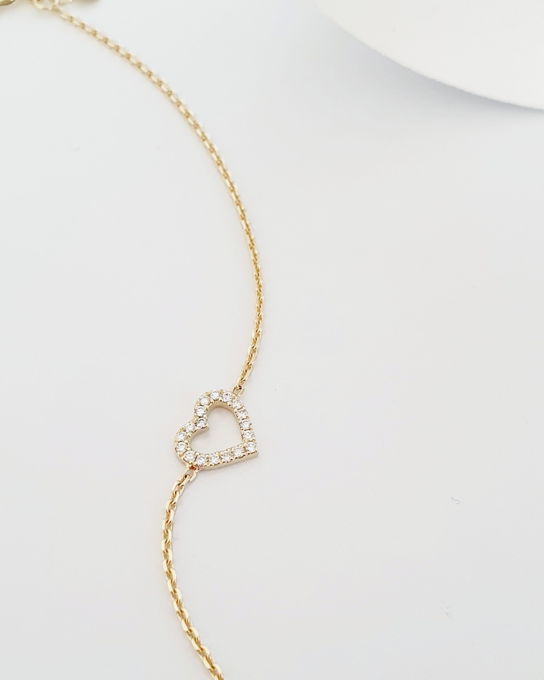 Náramok Srdiečko s prírodnými diamantami 0.135ct