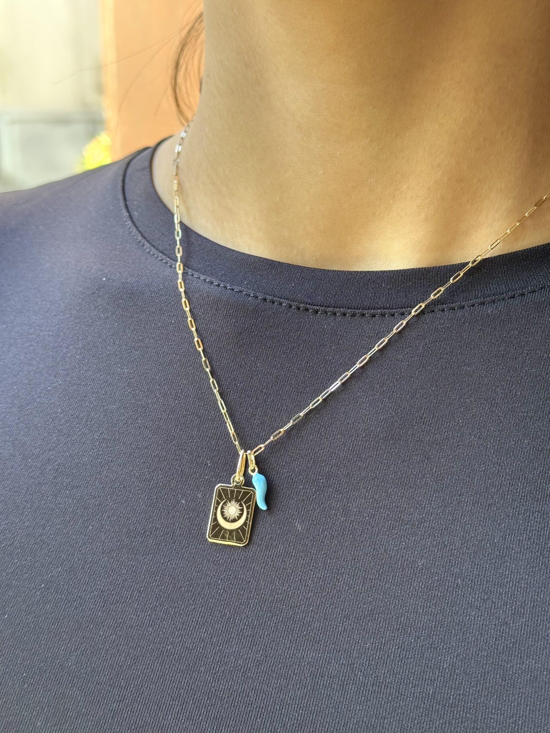 Prívesok Chilli Blue MINI 18kt žlté zlato + smalt – Obrázok 3