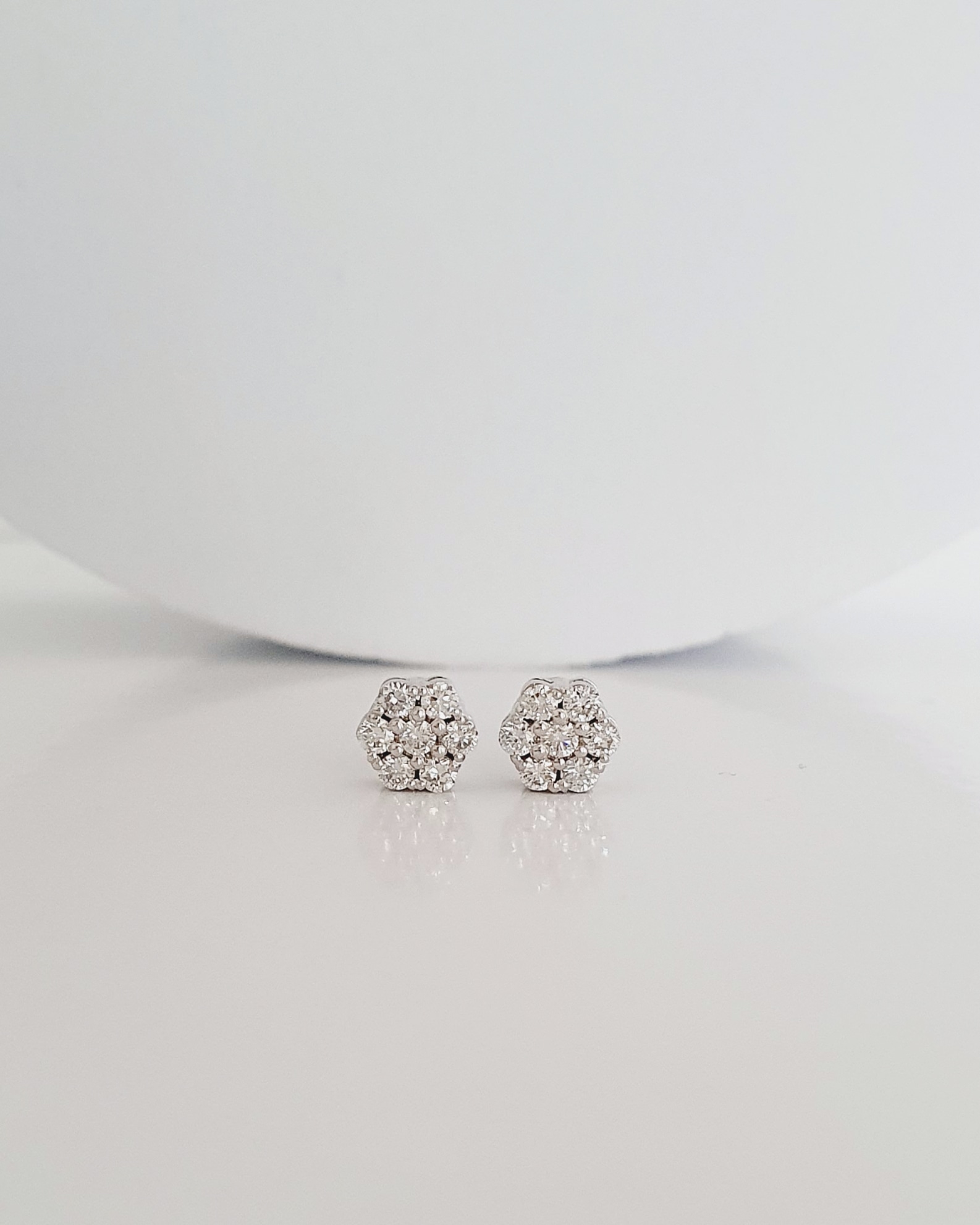 Náušnice Flower diamonds 14kt zlato