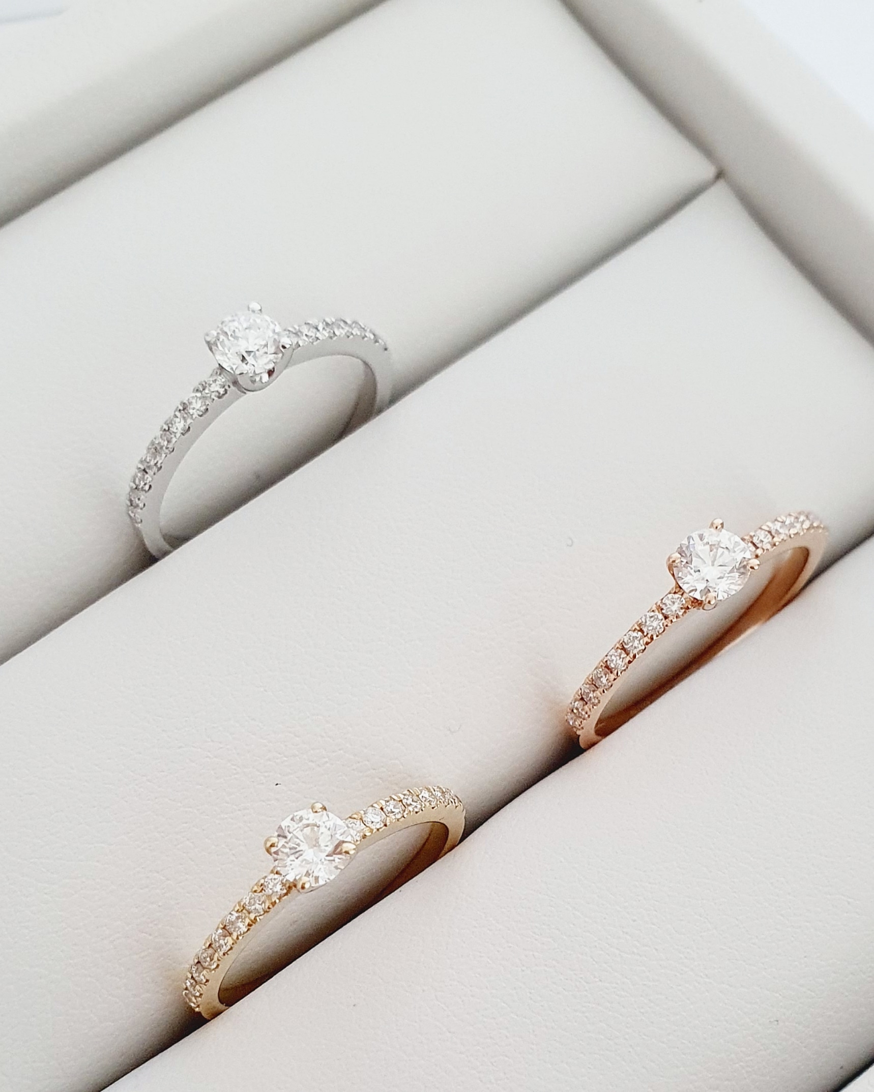 Prsteň Daisy B3562P 14kt žlté/ružové/biele zlato prírodné diamanty 0,46 ct